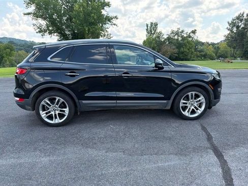 Used 2019 Lincoln MKC Reserve AWD/4WD image 19