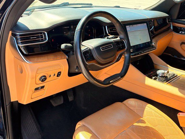 Used 2022 Jeep Grand Wagoneer Series III AWD/4WD image 13