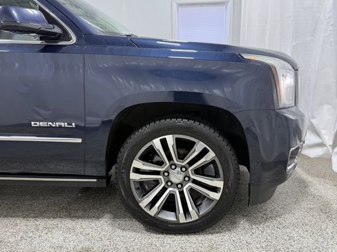 Used 2018 GMC Yukon Denali w/ Denali Ultimate Package image 35