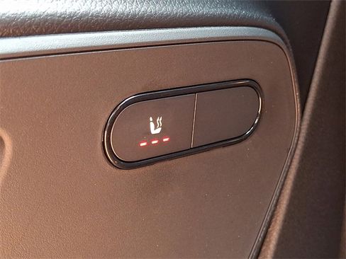 Used 2025 Mercedes-Benz Sprinter 2500 image 20