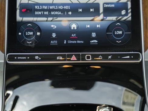 Used 2023 Mercedes-Benz GLC 300 4MATIC image 23
