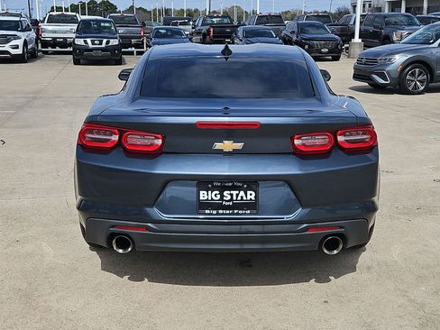 Used 2021 Chevrolet Camaro LT image 5