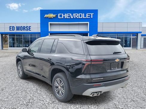 New 2026 Chevrolet Traverse LT image 2