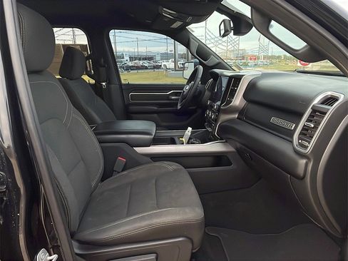 Used 2019 RAM 1500 Big Horn image 12