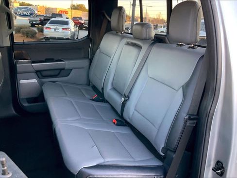 Used 2021 Ford F150 Lariat image 19