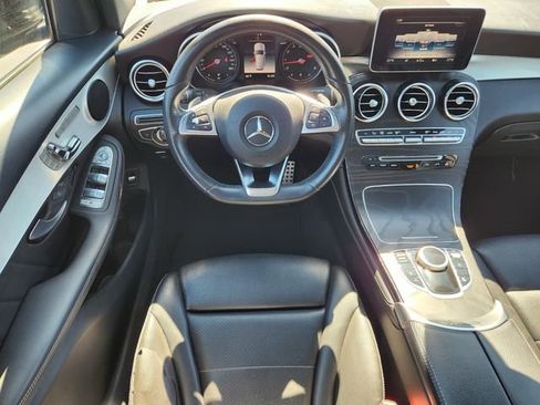 Used 2019 Mercedes-Benz GLC 300 image 16
