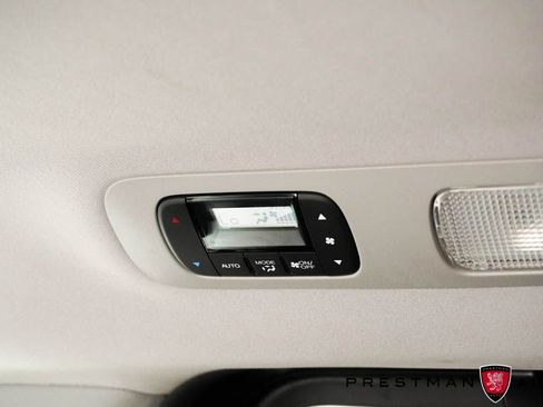 Used 2024 Honda Odyssey Touring image 39
