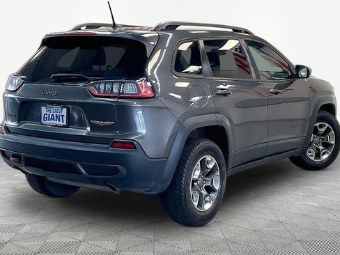 Used 2019 Jeep Cherokee Trailhawk AWD/4WD image 7