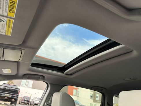 Used 2017 Honda CR-V EX-L image 26