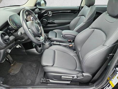 Used 2023 MINI Cooper S image 17