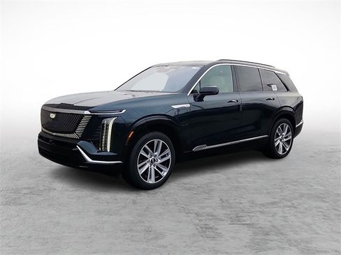New 2026 Cadillac Vistiq Luxury w/ LPO, Floor Liner Package image 1