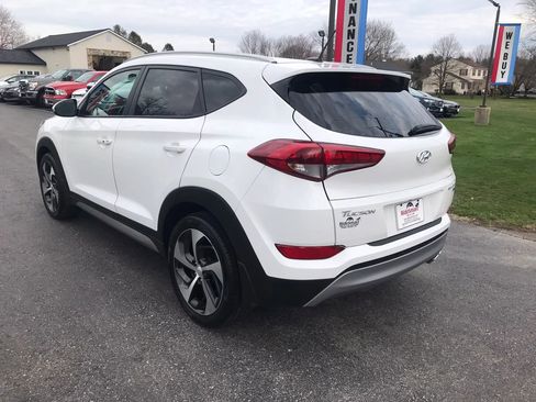 Used 2017 Hyundai Tucson Sport w/ Cargo Package image 8