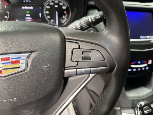Used 2023 Cadillac XT6 Luxury FWD image 22