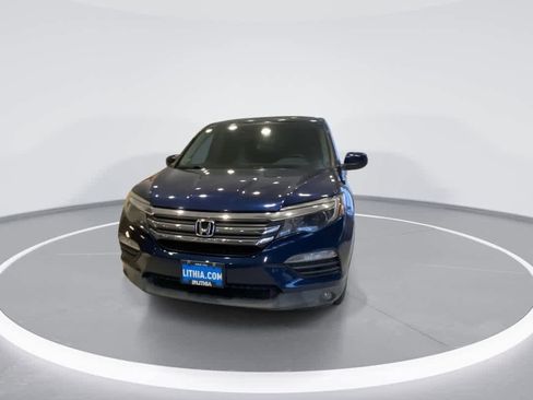 Used 2016 Honda Pilot EX image 3