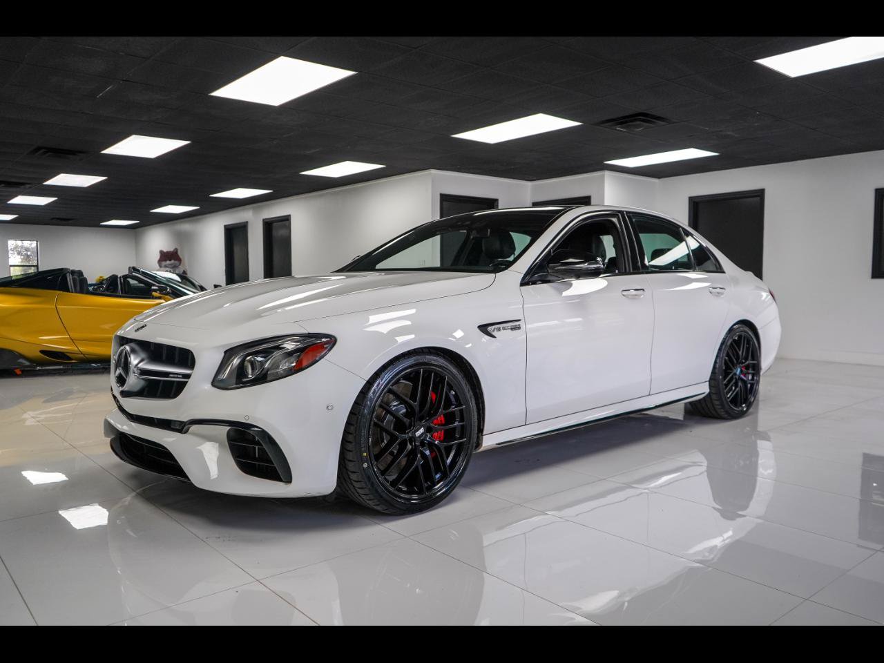 Used 2019 Mercedes-Benz E 63 AMG S image 1