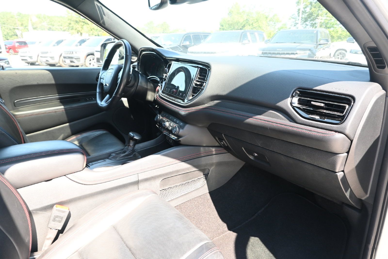 Used 2025 Dodge Durango R/T AWD/4WD image 31