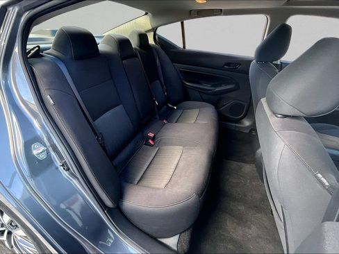 Used 2024 Nissan Altima 2.5 SV w/ SV Premium Package AWD/4WD image 26