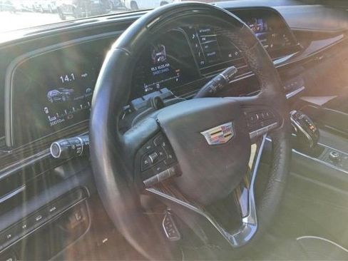Used 2024 Cadillac Escalade ESV Premium Luxury w/ LPO, Floor Liner Package AWD/4WD image 5
