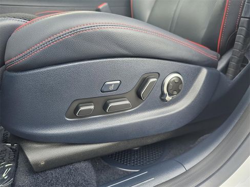 Used 2025 Genesis GV70 2.5T Sport Prestige w/ Sport Prestige Package image 23