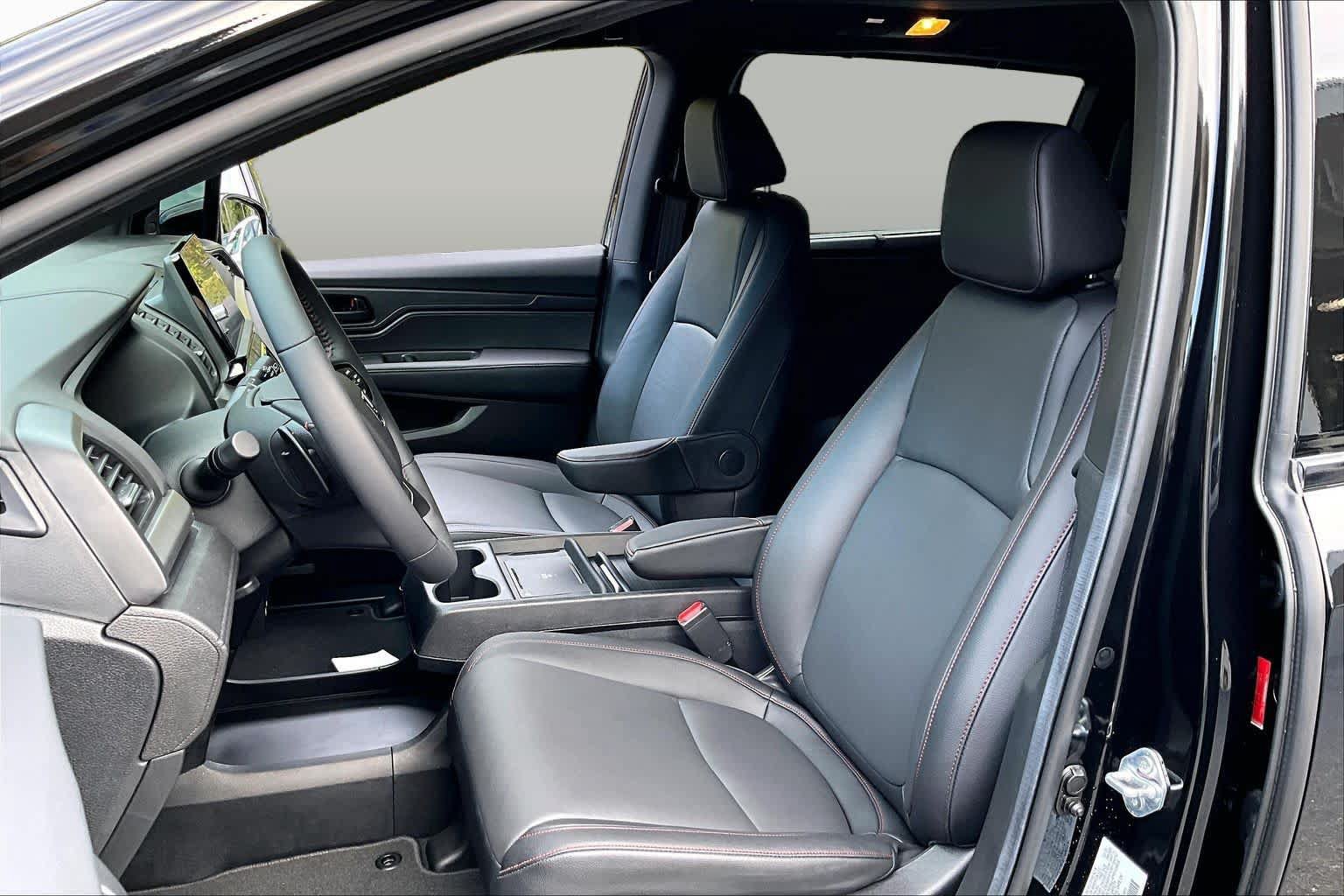 Certified 2026 Honda Odyssey Sport-L image 41