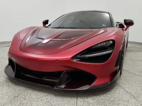Used 2018 McLaren 720S Performance RWD image 10