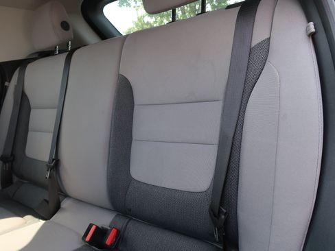 Used 2024 Chevrolet TrailBlazer LT AWD/4WD image 35