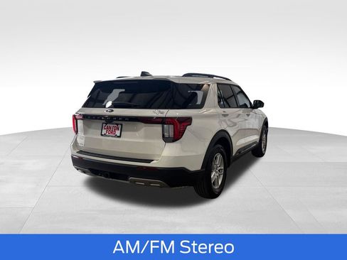 New 2026 Ford Explorer Active RWD image 7
