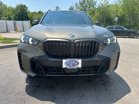 Used 2024 BMW X5 xDrive40i w/ M Sport Package AWD/4WD image 8