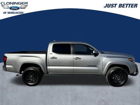 Used 2019 Toyota Tacoma SR5 image 9