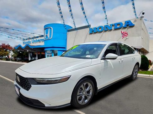 Certified 2024 Honda Accord EX image 1