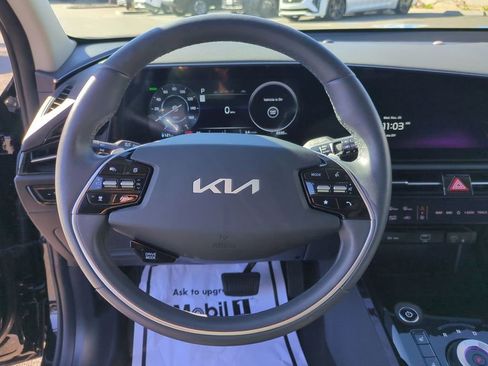 Certified 2024 Kia Niro Wind w/ Wind Preserve Package image 10