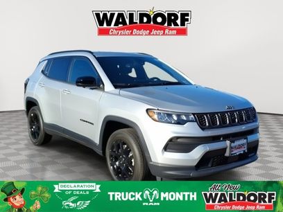 New 2025 Jeep Compass Latitude w/ Convenience Group