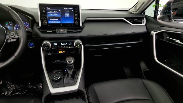 Used 2021 Toyota RAV4 XLE Premium AWD/4WD image 54