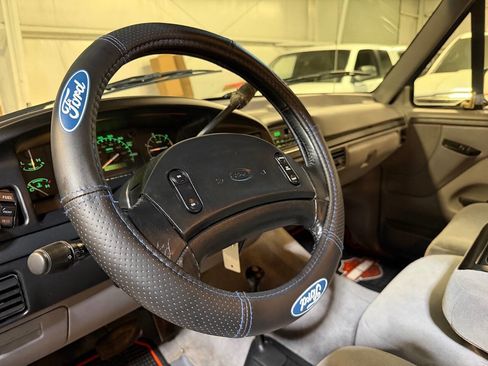 Used 1997 Ford F250 4x4 Crew Cab Heavy Duty image 43