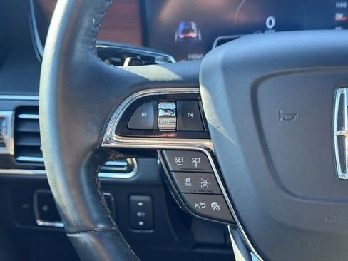 Used 2024 Lincoln Navigator L Reserve image 10