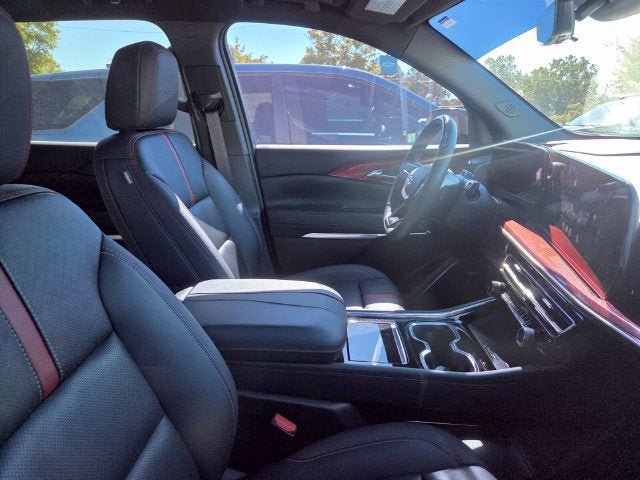 Used 2024 Chevrolet Traverse RS w/ LPO, Floor Liner Package FWD image 7