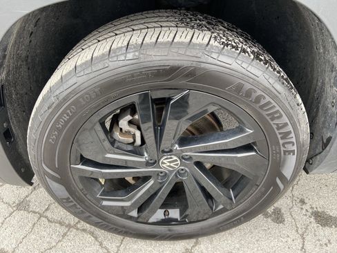 Used 2023 Volkswagen Atlas SE image 22