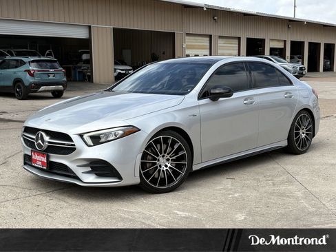 Used 2021 Mercedes-Benz A 35 AMG 4MATIC image 1