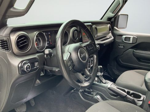 Used 2023 Jeep Gladiator Sport AWD/4WD image 23