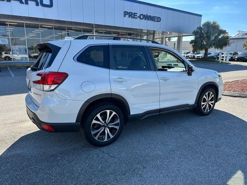 Used 2019 Subaru Forester Limited image 3