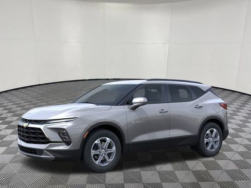 New 2026 Chevrolet Blazer LT image 2