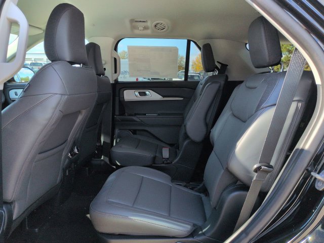 New 2026 Ford Explorer Active w/ Active Comfort Package RWD image 14
