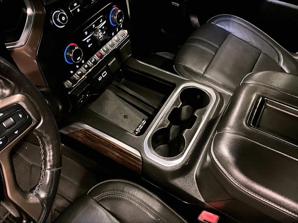 Used 2019 Chevrolet Silverado 1500 High Country AWD/4WD image 20