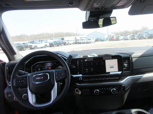 New 2026 GMC Sierra 2500 SLE w/ SLE Value Package; AWD/4WD image 15
