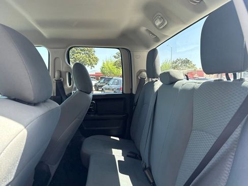 Used 2018 RAM 1500 Express RWD image 19
