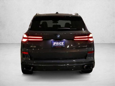 Used 2026 BMW X5 xDrive50e w/ M Sport Package AWD/4WD image 7