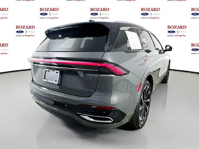 Used 2025 Lincoln Nautilus Black Label AWD/4WD image 8