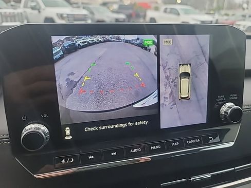 Used 2023 Mitsubishi Outlander SE image 16