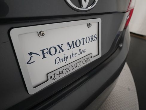 Used 2014 Toyota Camry LE FWD image 35