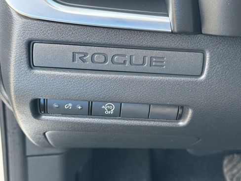 Certified 2025 Nissan Rogue S image 23